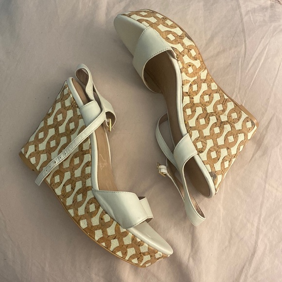 ANTHROPOLOGIE White Leather Open Toe Platform Wedge, Size 8 - Picture 1 of 9